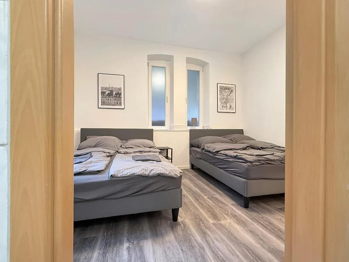 Cozy Apartment For 9 200M To Marienplatz Stuttgart Germany